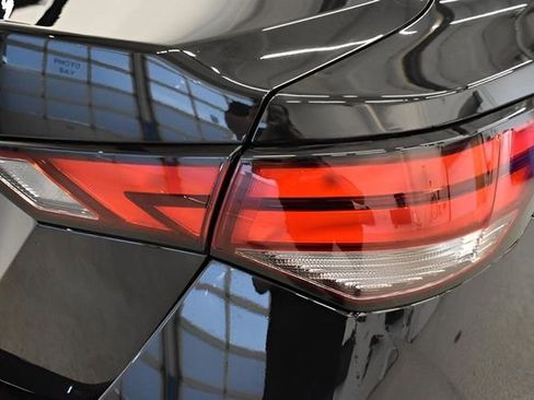 Used 2025 Nissan Sentra S image 12