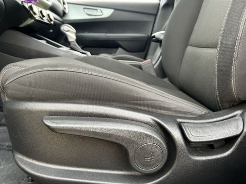 Certified 2023 Kia Forte LXS image 20