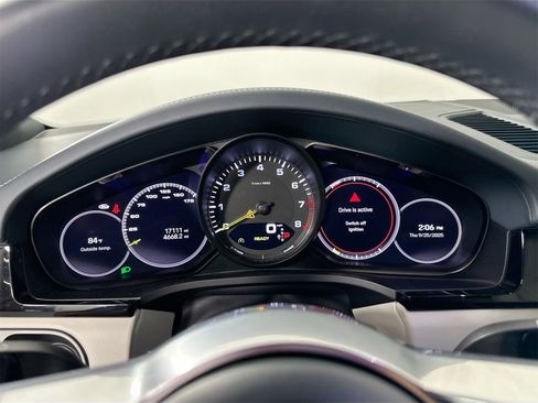 Certified 2023 Porsche Cayenne image 19