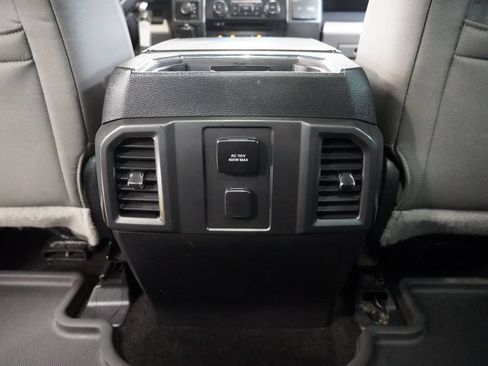 Used 2015 Ford F150 XLT w/ Equipment Group 302A Luxury AWD/4WD image 28