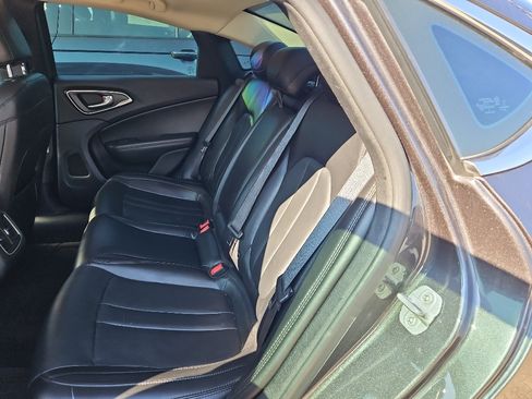 Used 2015 Chrysler 200 C FWD image 8