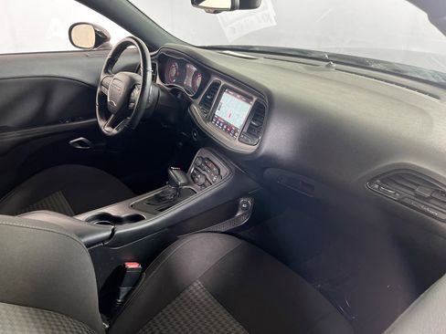 Used 2023 Dodge Challenger R/T w/ Blacktop Package image 28