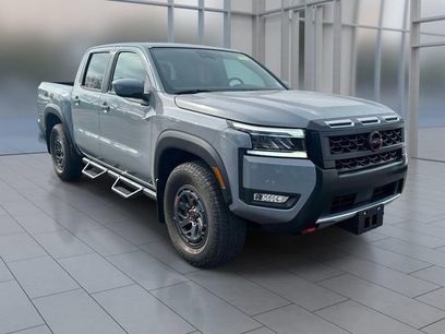 Used 2025 Nissan Frontier PRO-4X w/ Tow Package