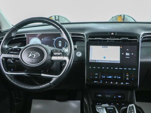 Used 2022 Hyundai Tucson Limited FWD image 17