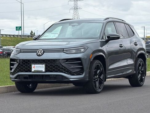 New 2026 Volkswagen Tiguan SE R-Line AWD/4WD image 7