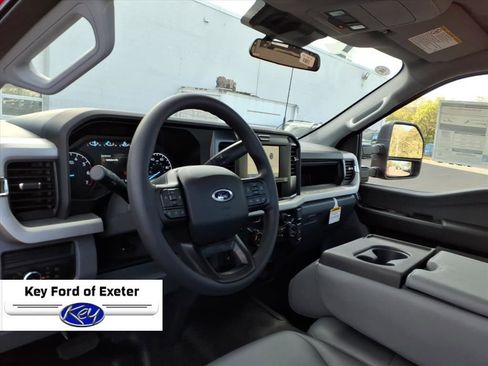New 2026 Ford F250 XL w/ XL Chrome Package image 11