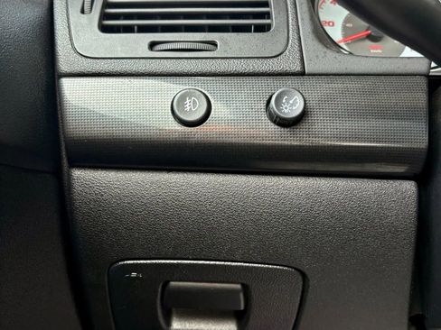 Used 2007 Pontiac G5 GT image 28