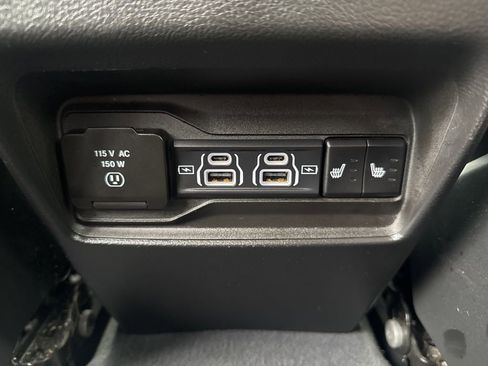 Used 2023 Jeep Grand Cherokee Limited AWD/4WD image 22