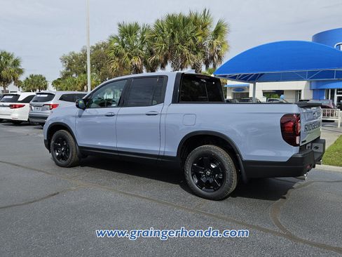 New 2026 Honda Ridgeline Black Edition image 3
