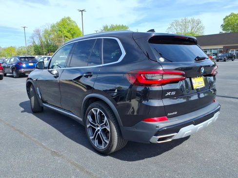 Used 2021 BMW X5 xDrive40i w/ Premium Package 2 AWD/4WD image 8