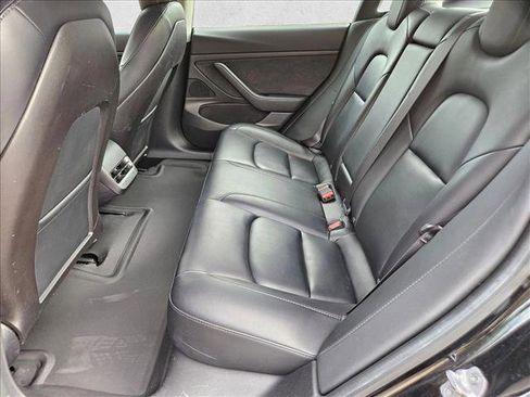Used 2020 Tesla Model 3 Standard Range Plus image 20