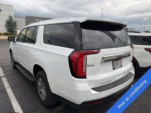 Used 2024 GMC Yukon XL SLE AWD/4WD image 6