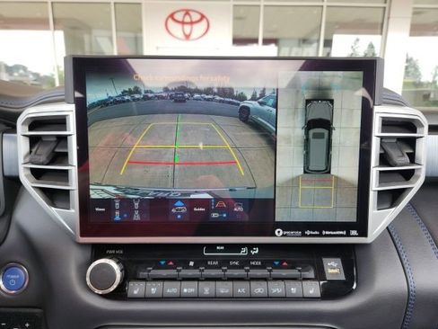 Certified 2024 Toyota Sequoia Platinum AWD/4WD image 14