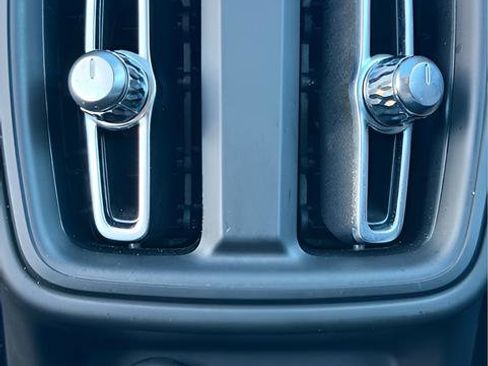 Used 2024 Polestar Polestar 2 image 34