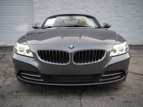 Used 2016 BMW Z4 sDrive28i image 4