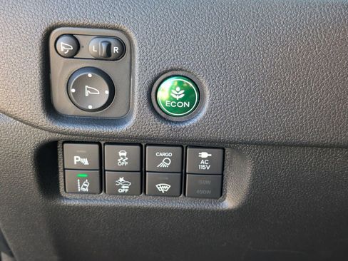 New 2026 Honda Ridgeline Black Edition image 18