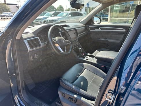 Used 2021 Volkswagen Atlas SE FWD image 12
