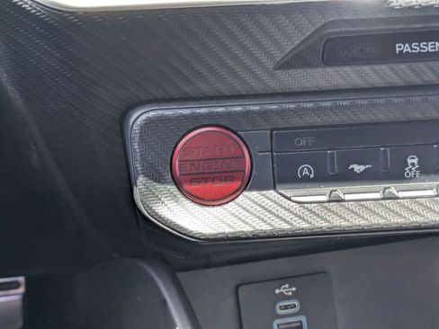 Used 2025 Ford Mustang Premium RWD image 24