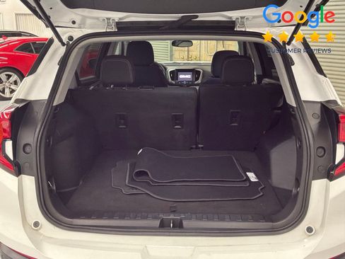 Used 2023 GMC Terrain SLE w/ Driver Convenience Package AWD/4WD image 9