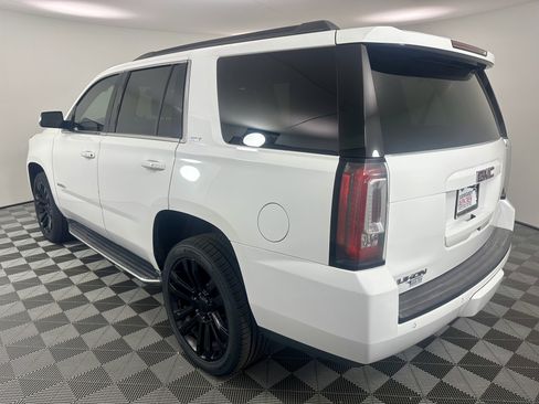 Used 2018 GMC Yukon SLT w/ HD Trailering Package AWD/4WD image 3