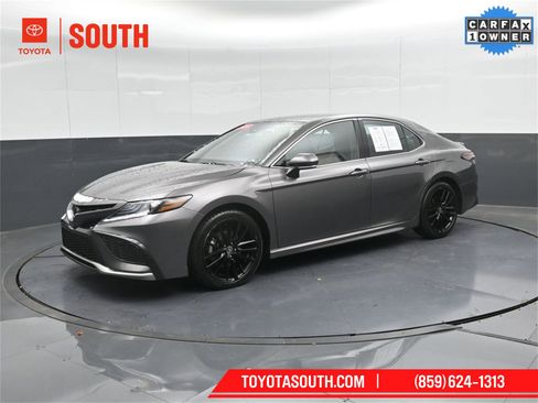 Used 2024 Toyota Camry XSE image 8