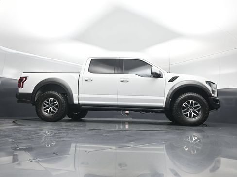 Used 2018 Ford F150 Raptor w/ Equipment Group 802A Luxury AWD/4WD image 46