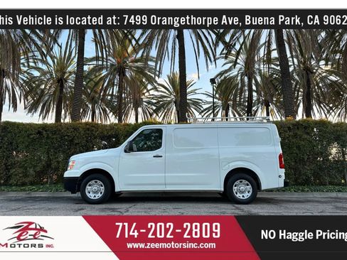Used 2015 Nissan NV 2500 SV image 13