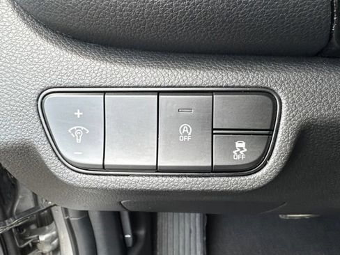 Used 2024 Kia Seltos S AWD/4WD image 15