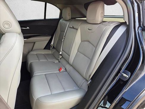 Used 2023 Cadillac XT4 Premium Luxury image 19