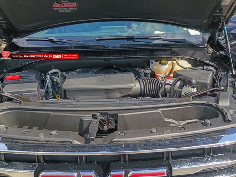 Used 2023 GMC Yukon SLT AWD/4WD image 26