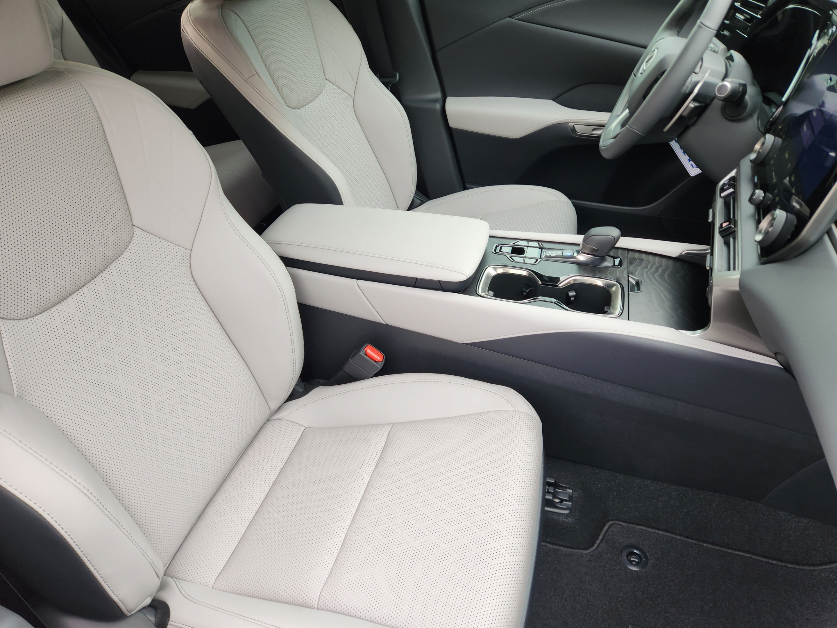 New 2026 Lexus RX 350 Premium Plus w/ Convenience Package AWD/4WD image 6
