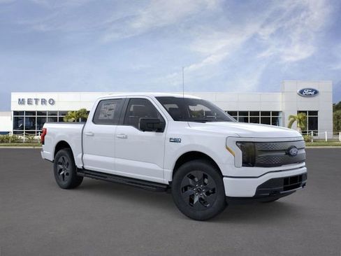 New 2025 Ford F150 Lightning Flash image 7