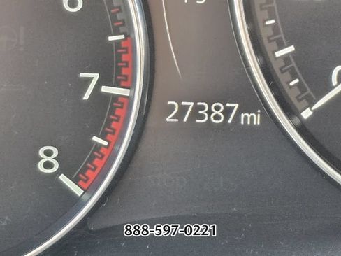 Used 2025 MAZDA MAZDA3 s FWD image 30