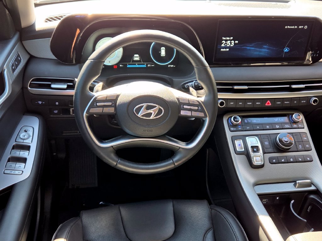 Used 2024 Hyundai Palisade SEL w/ Premium Package FWD image 14