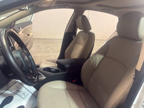 Used 2015 Kia Optima EX w/ EX Premium Package image 14