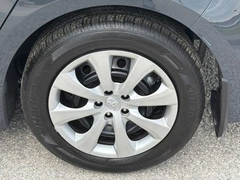 Used 2026 Toyota Corolla LE FWD image 13