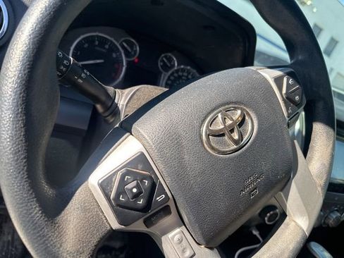 Used 2017 Toyota Tundra SR5 image 22