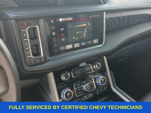 Used 2023 GMC Yukon XL Denali AWD/4WD image 33
