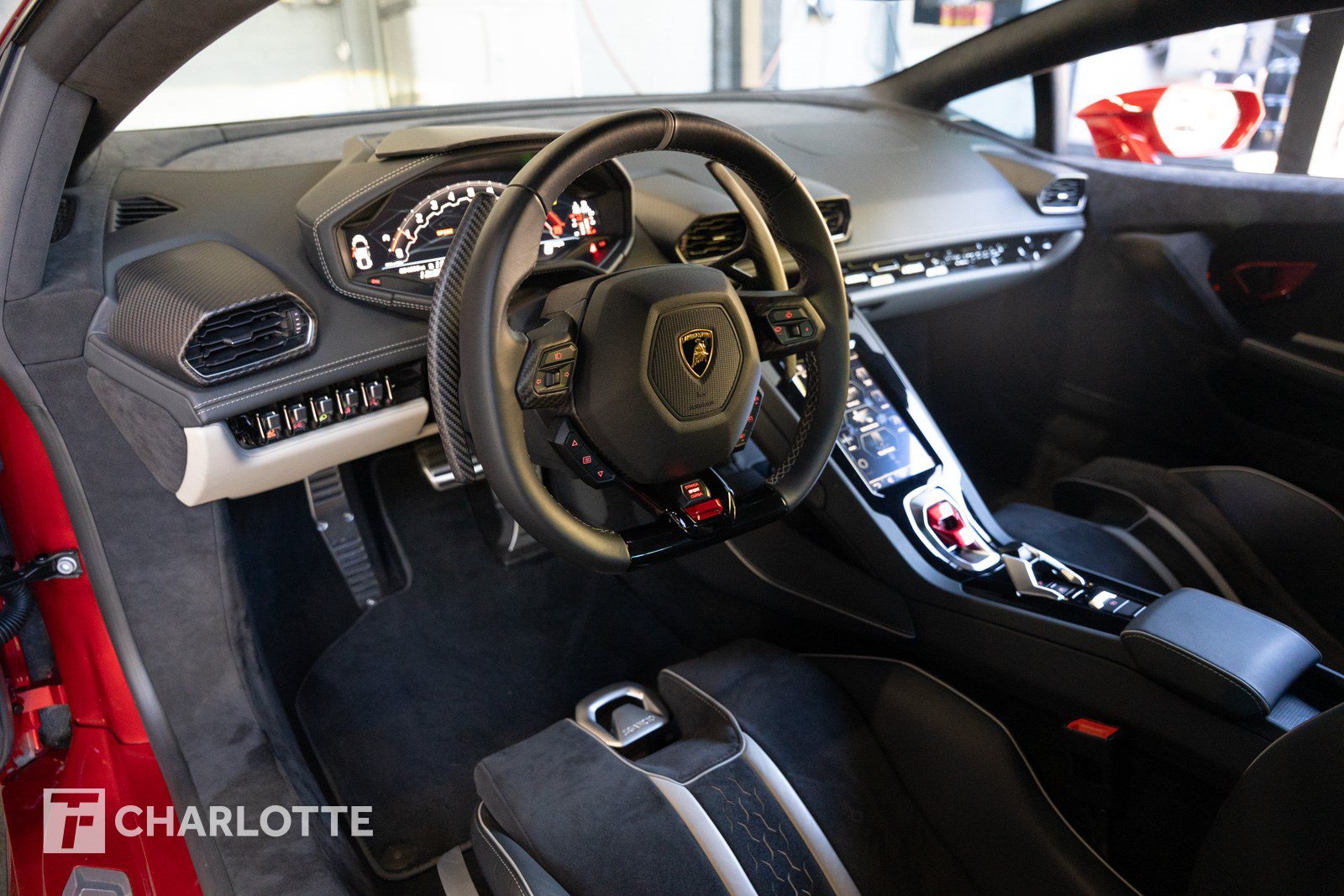 Used 2023 Lamborghini Huracan Tecnica RWD image 23