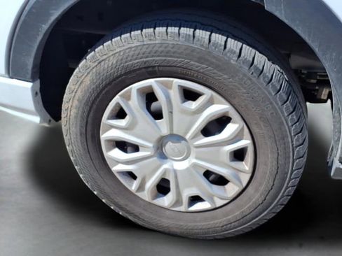 Used 2024 Ford Transit 350 XLT image 19