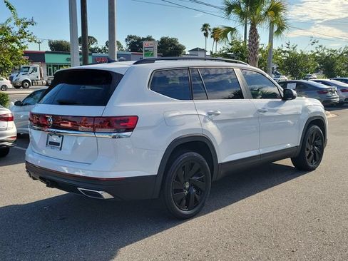 Certified 2024 Volkswagen Atlas SE FWD image 4