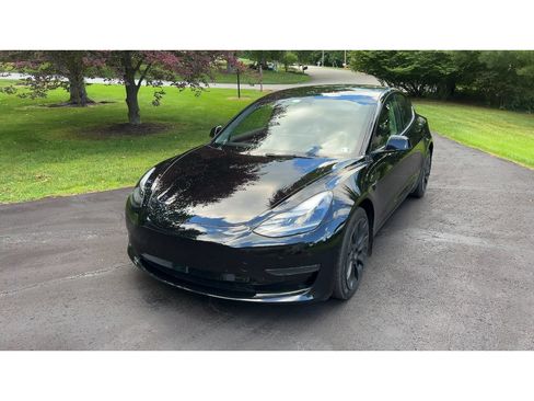 Used 2022 Tesla Model 3 Long Range AWD/4WD image 1