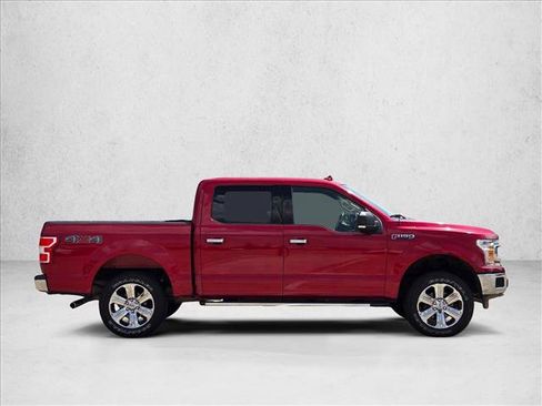 Used 2018 Ford F150 XLT w/ Equipment Group 302A Luxury AWD/4WD image 4