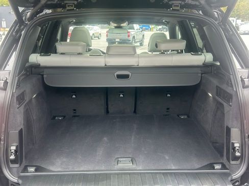 Used 2023 BMW X5 xDrive40i w/ M Sport Package image 6