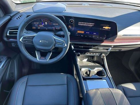 New 2026 Chevrolet Traverse Z71 image 9