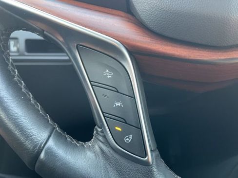 Used 2024 Cadillac XT5 Premium Luxury image 24