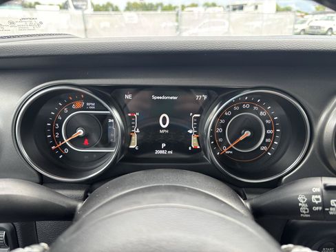 Used 2023 Jeep Wrangler Unlimited Sport AWD/4WD image 19