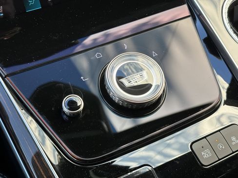 New 2026 Cadillac Escalade Luxury image 31