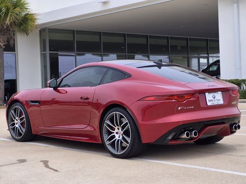 Used 2017 Jaguar F-TYPE R AWD/4WD image 6