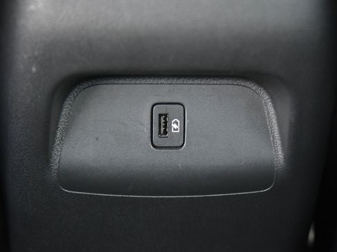 Used 2023 Nissan Sentra SV image 34